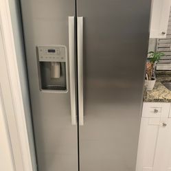 GE Side By Side Stainless Steel Refrigerator 