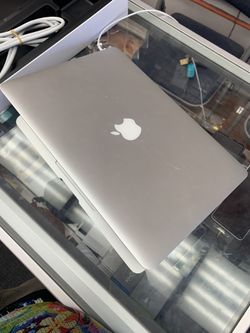 MacBook Air 2017 apple care Plus 2022