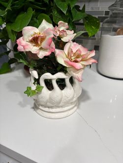 Planter decorative