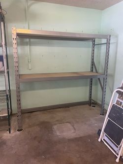2 Gorilla Racks