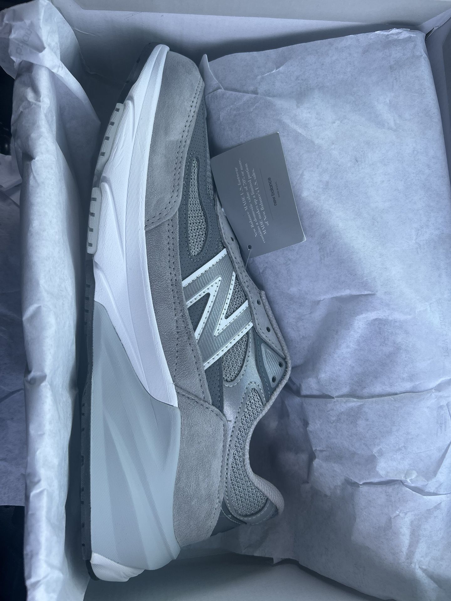 New Balance 990