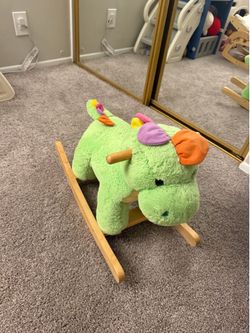 Baby rocking chair