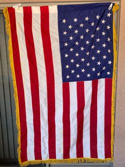 Paramount Vintage Flag Co. Fringed American Flag 6'x4'ft