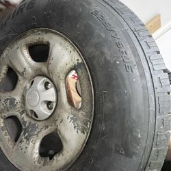 2007 Jeep Liberty Tire/Rim