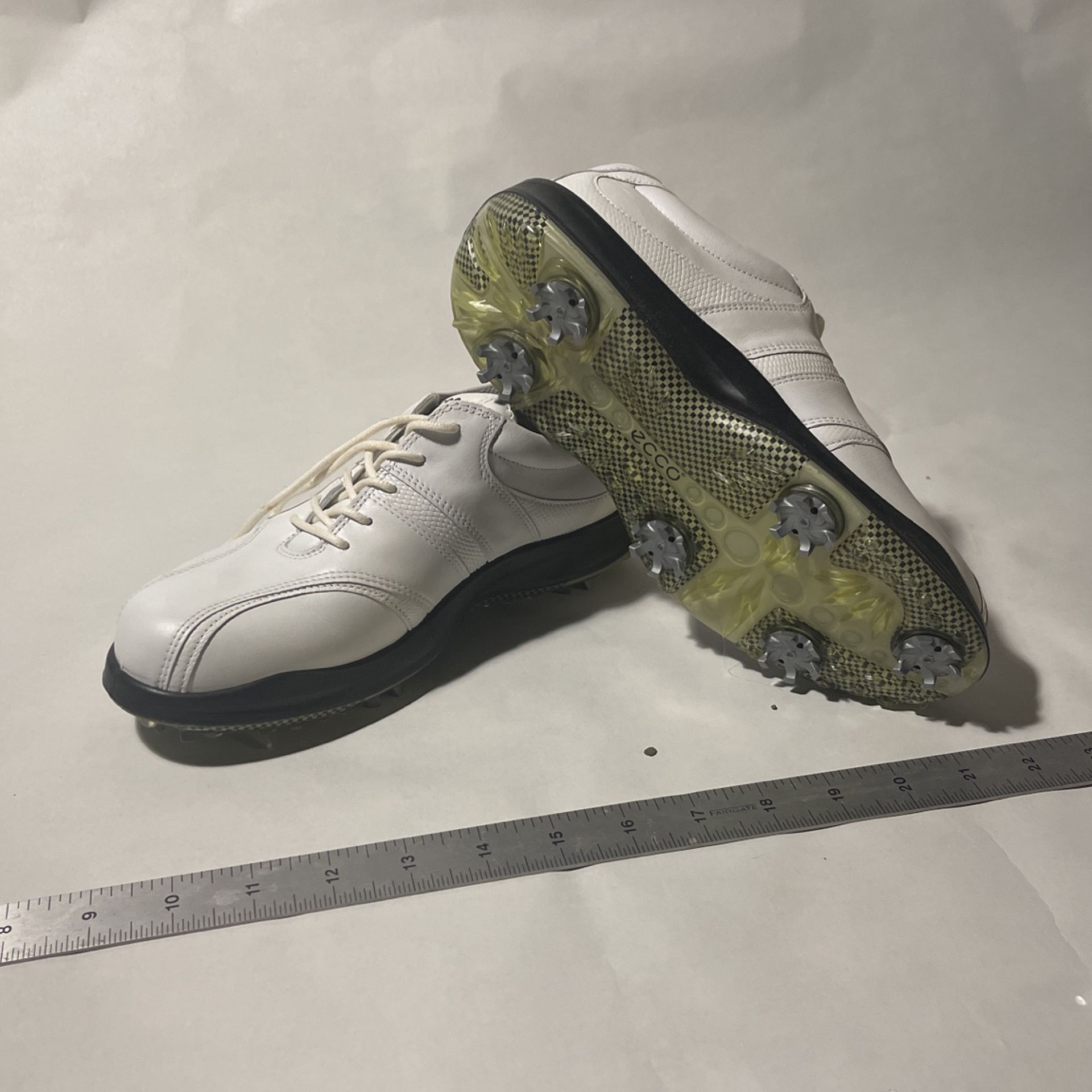 GOLF SHOE WOMENS ecco usa 6.5(37 european) for Sale in Adelaide, CA OfferUp