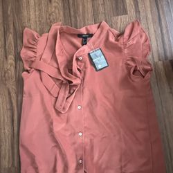  Forever 21 Women’s Blouse Size S