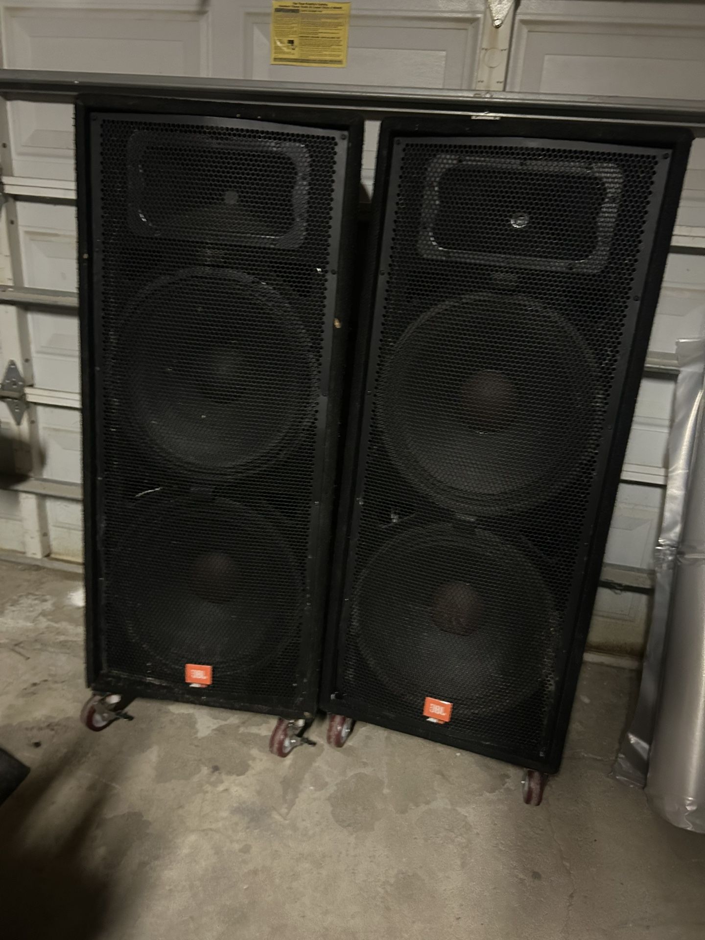 Jbl Passive speakers with Power Amp