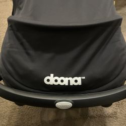 Doona Car Seat/scroller