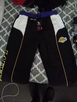 Lakers wind breaker pants  men size M