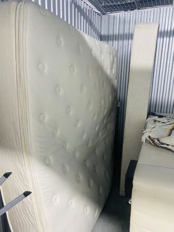 Cama King size Mattress Con base de madera