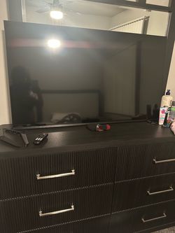 50” Vizio TV
