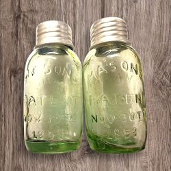 Vintage  1930's Ball Perfect Mason Fruit Jar Salt & Pepper Shakers w/ Zinc Lids