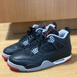 Air Jordan 4 Bred Reimagined, size 9.5