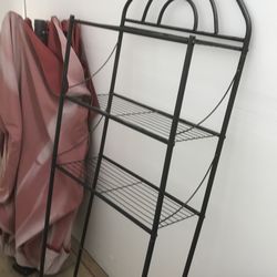 Bathroom caddy over toilet