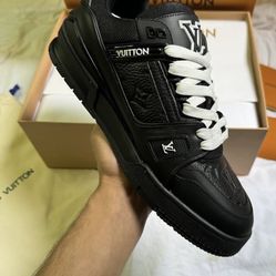 Louis Vuitton Black