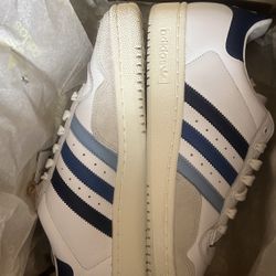 Adidas Sneakersnstuff × Harlem 'White