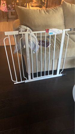 Pet gate