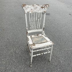 6 Antique Chairs 