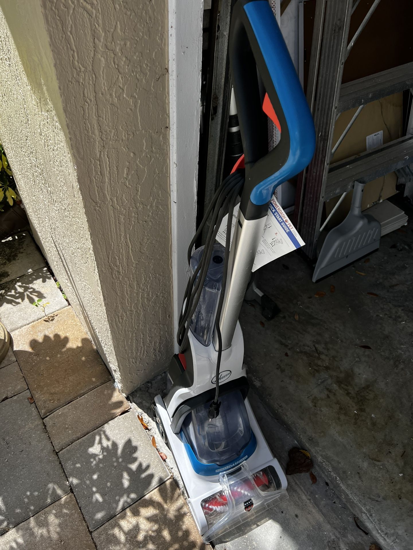 Hoover Wet Pet Vacuum Cleaner Like New