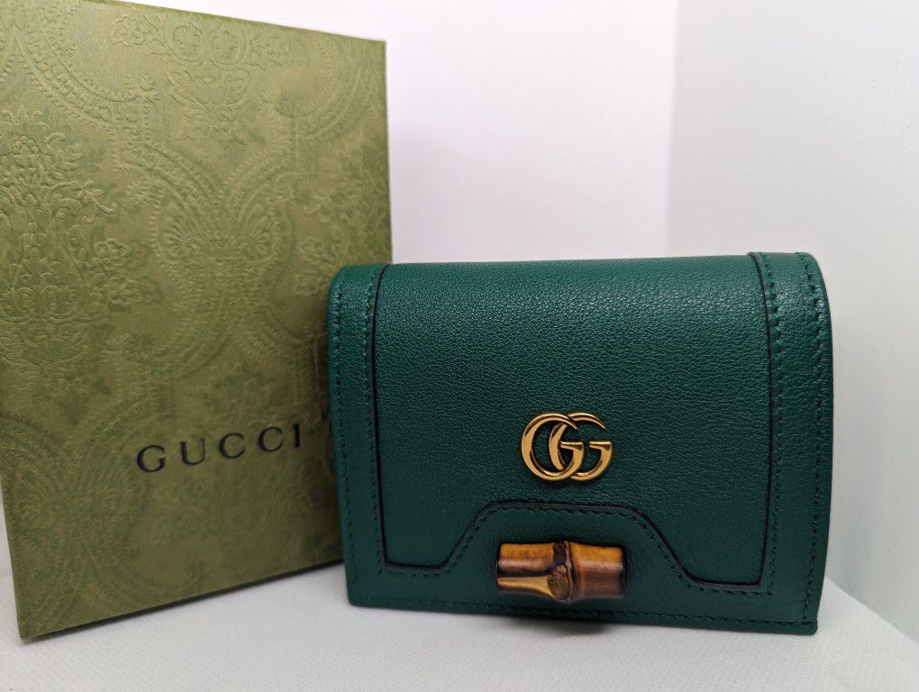 Authentic Gucci Diana Card Case Wallet NWOT