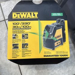 DEWALT 100 ft. Green Self-Leveling Cross Line Laser Level with (3) AA Batteries & Case