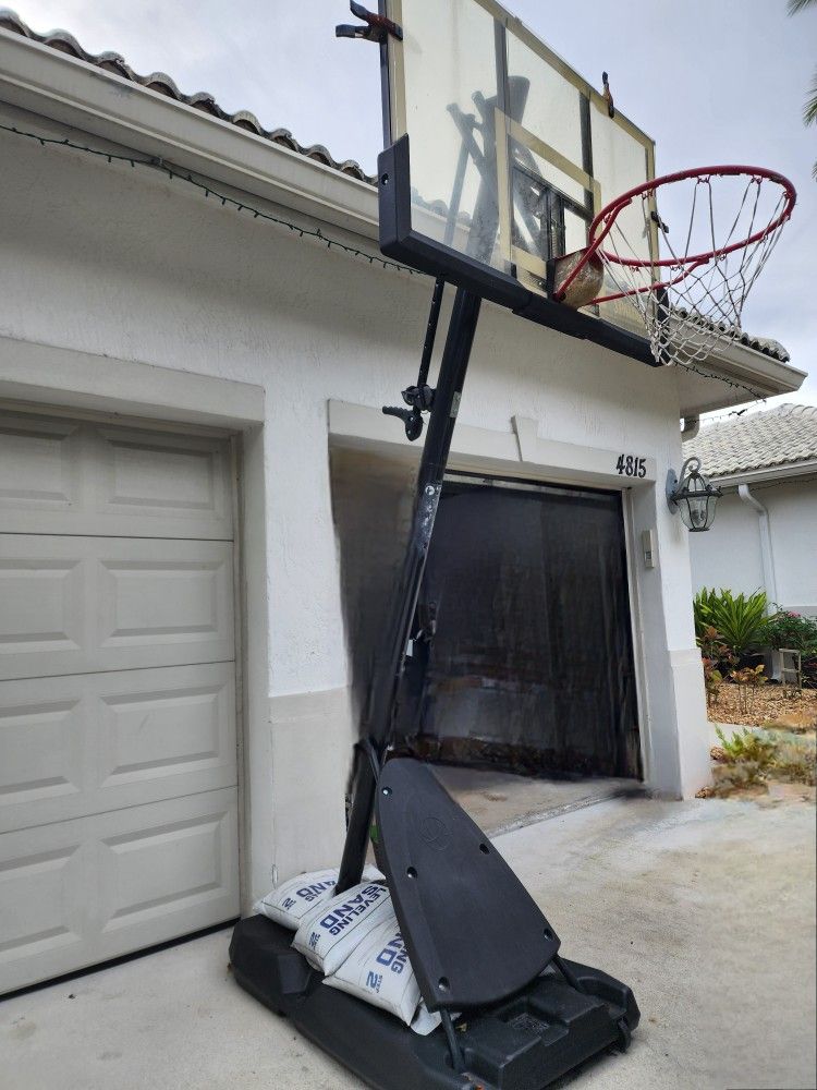 Basketball Hoop