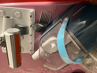 Dog grooming kit/ vacuum