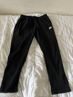 Men’s Black Nike Sweatpants (opened)