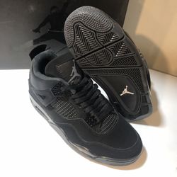 Black Cat Jordan’s    7,8,8.5,10,10.5,11,13
