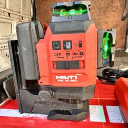 Hilti PM 30-MG MULTI-LINE LASER