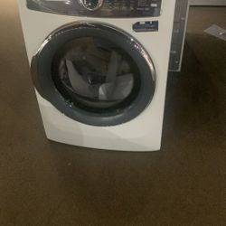 ELECTROLUX ELFEAW 8-cu ft Stackable Steam Cycle Dryer