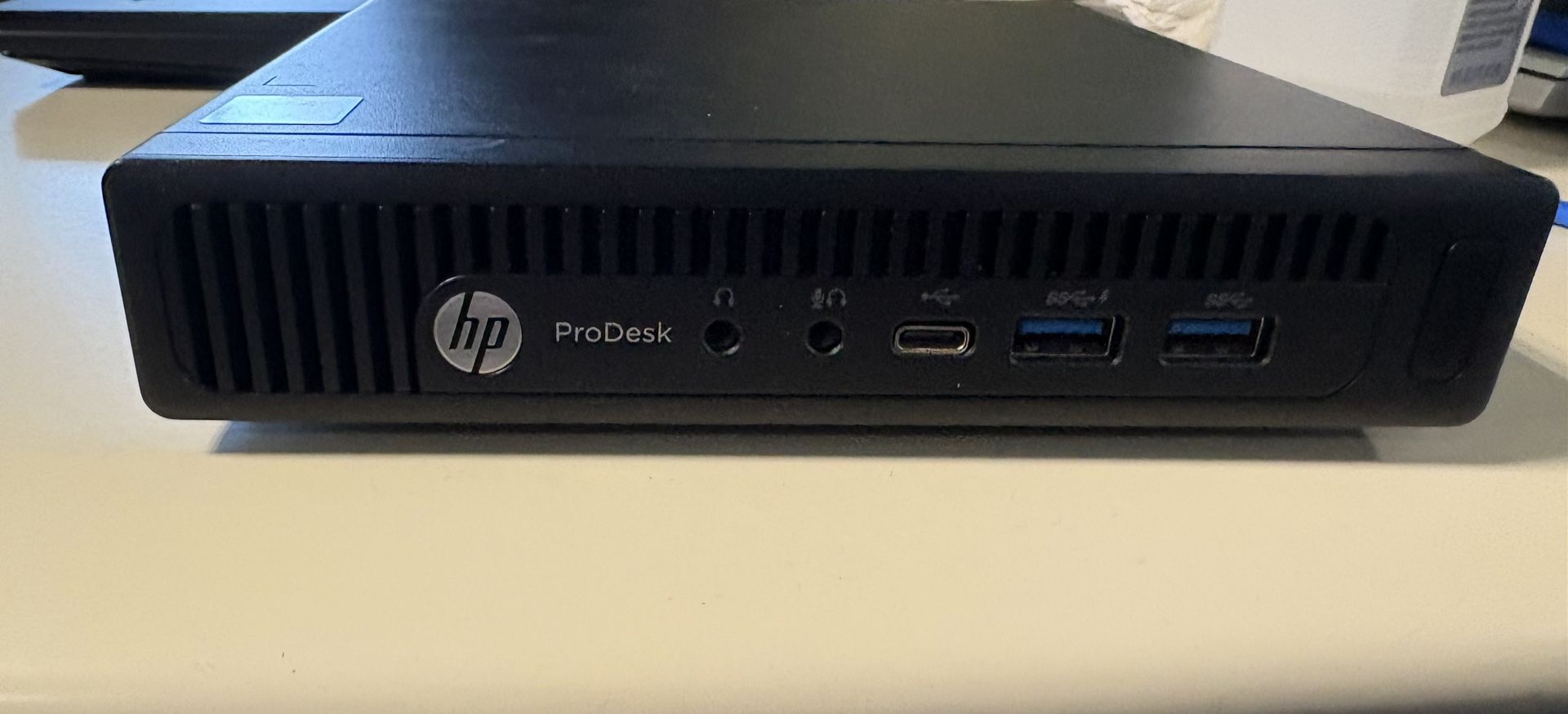 HP Pro desk 600 G2 DM