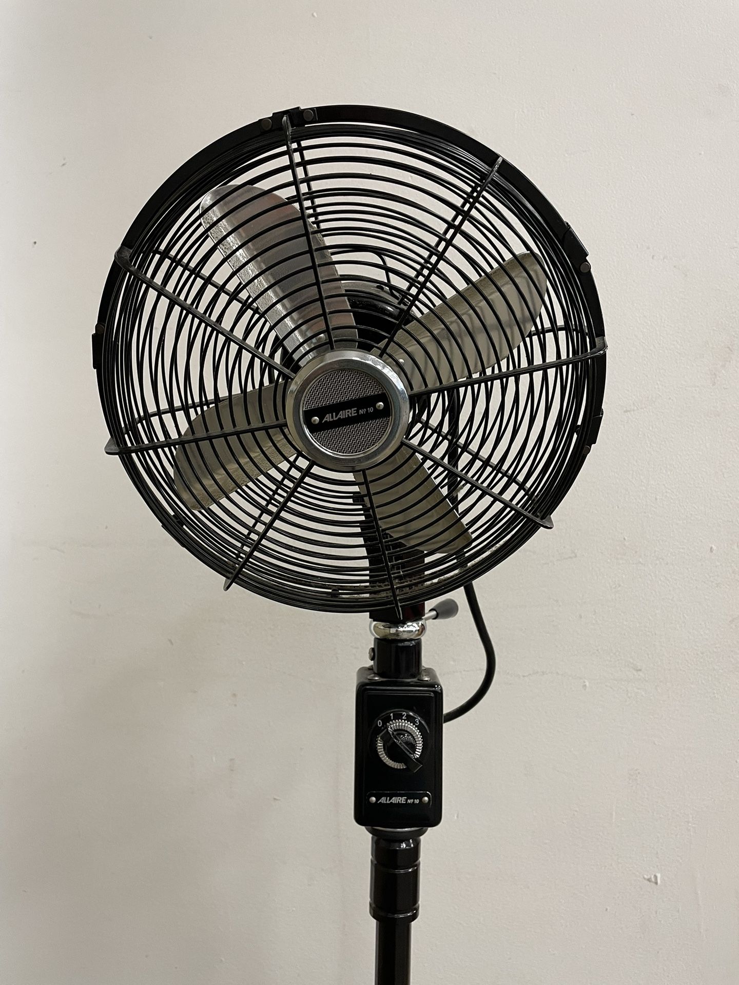 Restoration Hardware Allaire No. 10 Adjustable Height Nickel Finish Floor Fan
