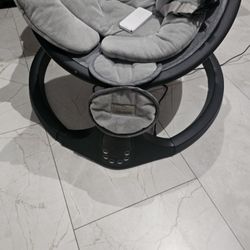 Baby Bond Baby Swing
