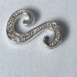 14K White Gold Diamond Charm Pendant
