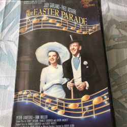 Easter Parade VHS - Judy Garland & Fred Astaire