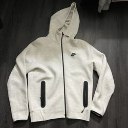 Nike tech hoodie 