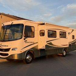 2005 Coachman Mirada