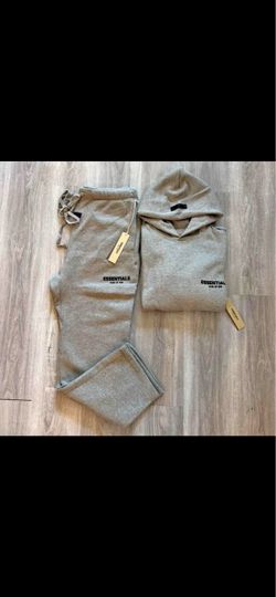 Essentials set