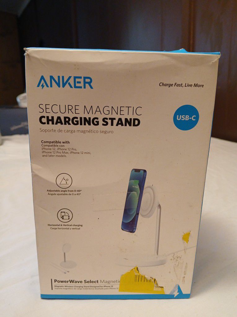 Anker Secure Magnetic Charging Stand