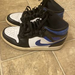 Jordan 1 MIDS
