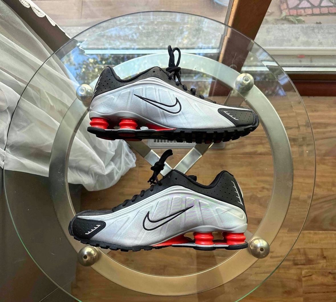 Nike Shox R4 Og Red Orange Twist metallic silver black premium Retro Size 10.5 men’s