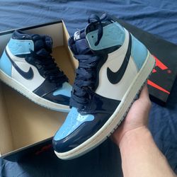 Jordan 1 Blue Chill Size 9.5W/8m