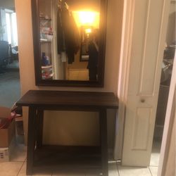 Mirror & Table 