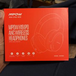 Bluetooth Noise Cancellation Headphones 