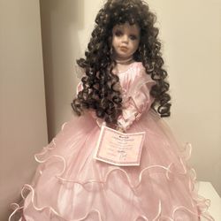Kinnex Intl Limited Edition Doll One Of 5000 