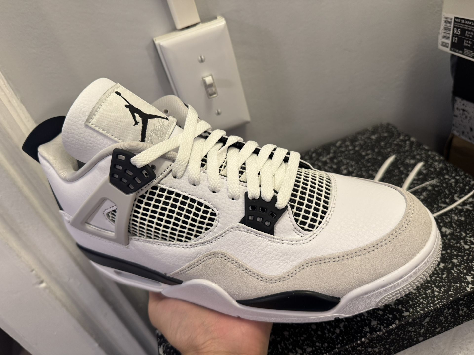 Aj4 2025