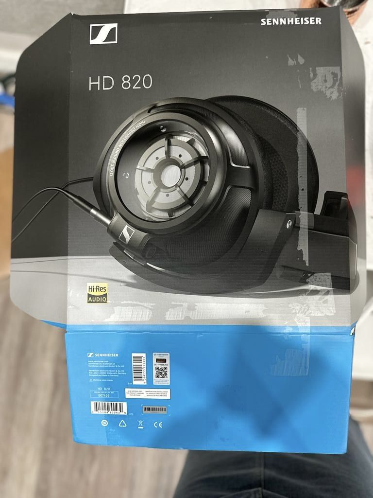 Sennheiser HD 820