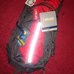 Camelback 100 Ounce Blowfish 