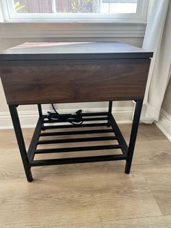 Side table - Brown and Black
